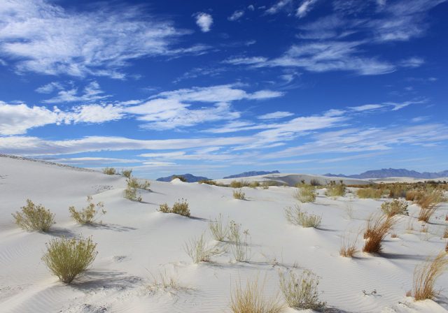 American White Sands Desert Is A Sublime Expanse That Should Not Exist--4