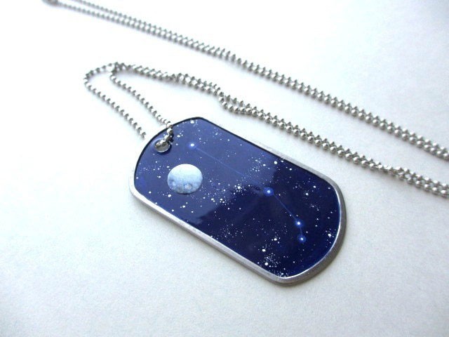 This Amazing Jewlry Contains Meticulous Cosmos Paintings Of Our Beautiful Universe--17