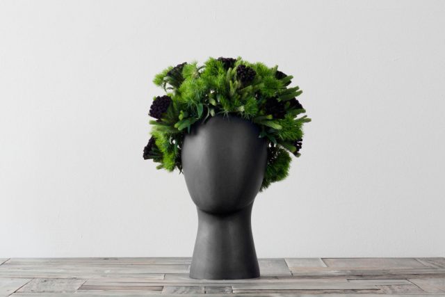 These Head-Shaped Vases Transform Your Floral Arrangements Into Majestic Wigs-