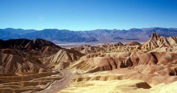 Travel The Legendary Death Valley, This Desert Region That Stretches To The Horizon-