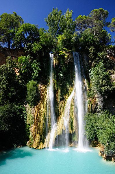 10 Breathtaking Waterfalls To Admire In France