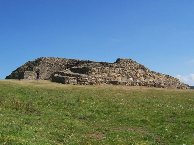 Cairn de Barnenez