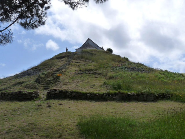 Tumulus Saint Michel 1