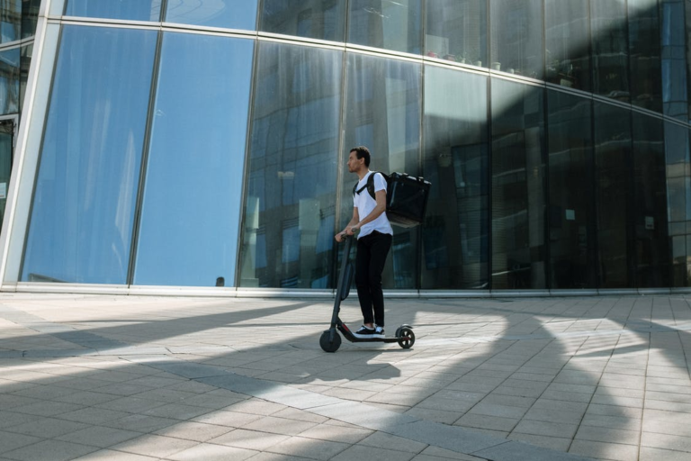 5 Things To Look For When Buying An Electric Scooter